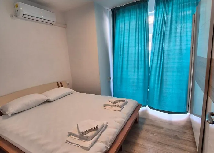 комфортен лазур * Поморие