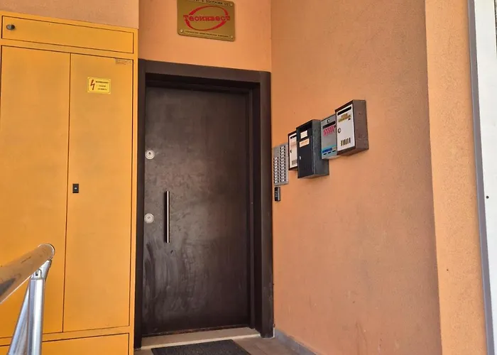 комфортен лазур Апартамент *