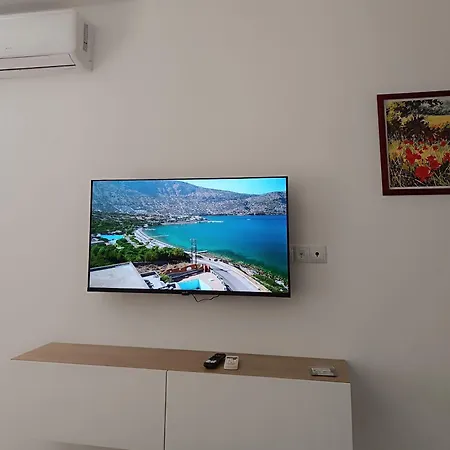 10 улица македония 33