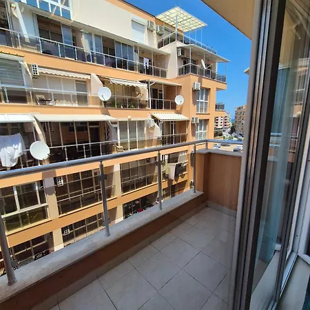 комфортен лазур Apartman *